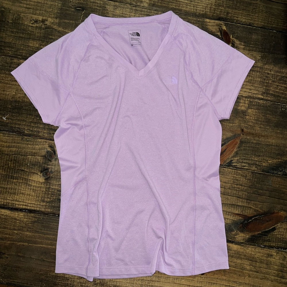 The North Face Women's Light Lavender Short Sleeve V-Neck Tee